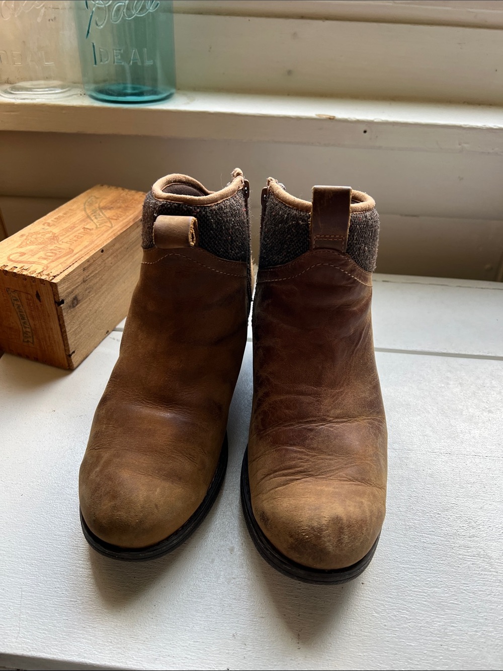 Merrell Brown Leather Dark Heather Ankle Booties Chateau 2 heels size 8.5 - Picture 13 of 17